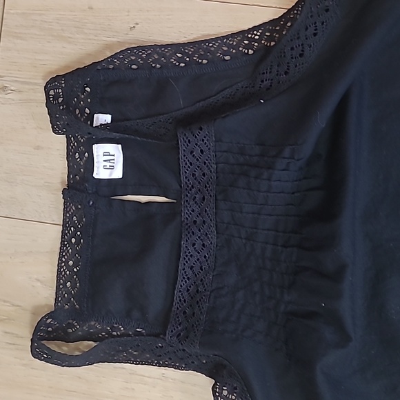 GAP Women's Black Lace Tank Top Size S - Picture 2 of 5